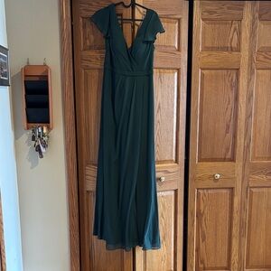 Elegant Green Evening Dress